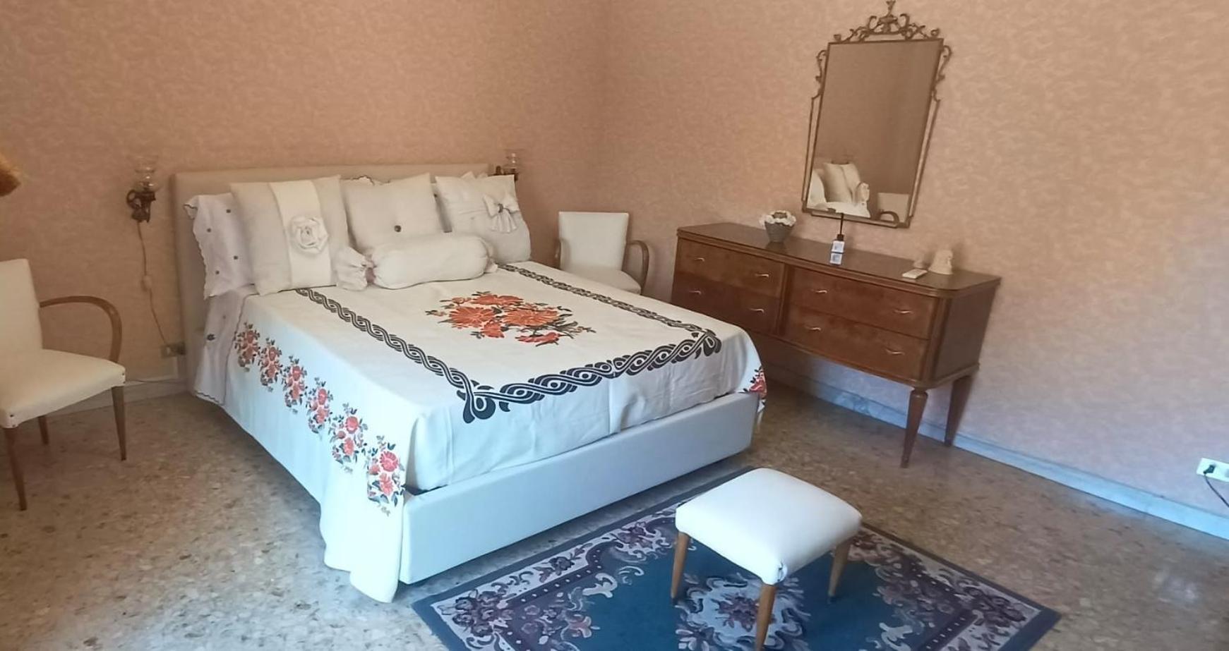 Luisetta Apartment มาสซาฟรา ภายนอก รูปภาพ